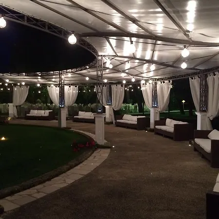Masseria Protomastro Farm stay *